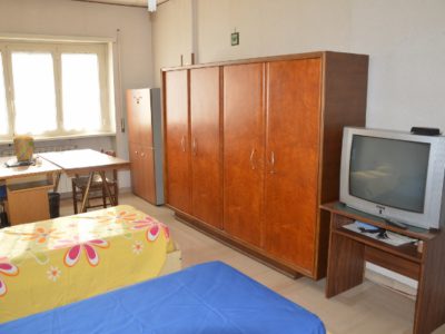 Casa molto bella collegatissima con l’università e il centro di Roma