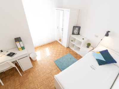 Residenza Savoia – PER LAVORATORI – Camera standard con bagno condiviso