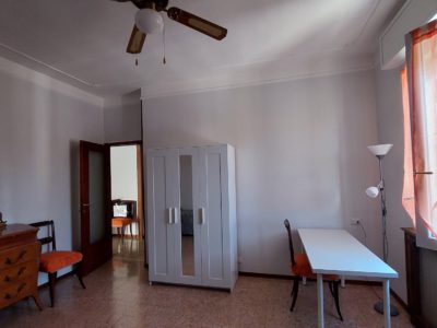 Piacenza Affitto 4 camere singole in 2 appartamenti in palazzina indipendente